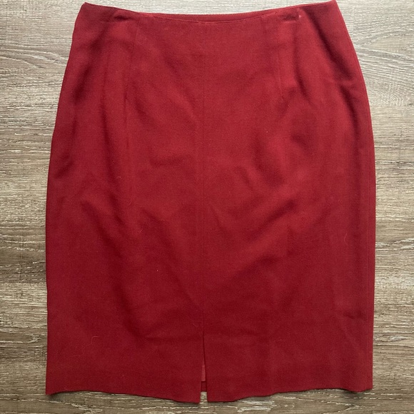 Jones New York Skirt Red Burgundy Wool Size 12 - Picture 2 of 3